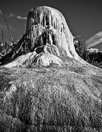 Orange Spring Mound, Yellowstone National Park, Wyoming